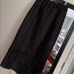 Long black skirt